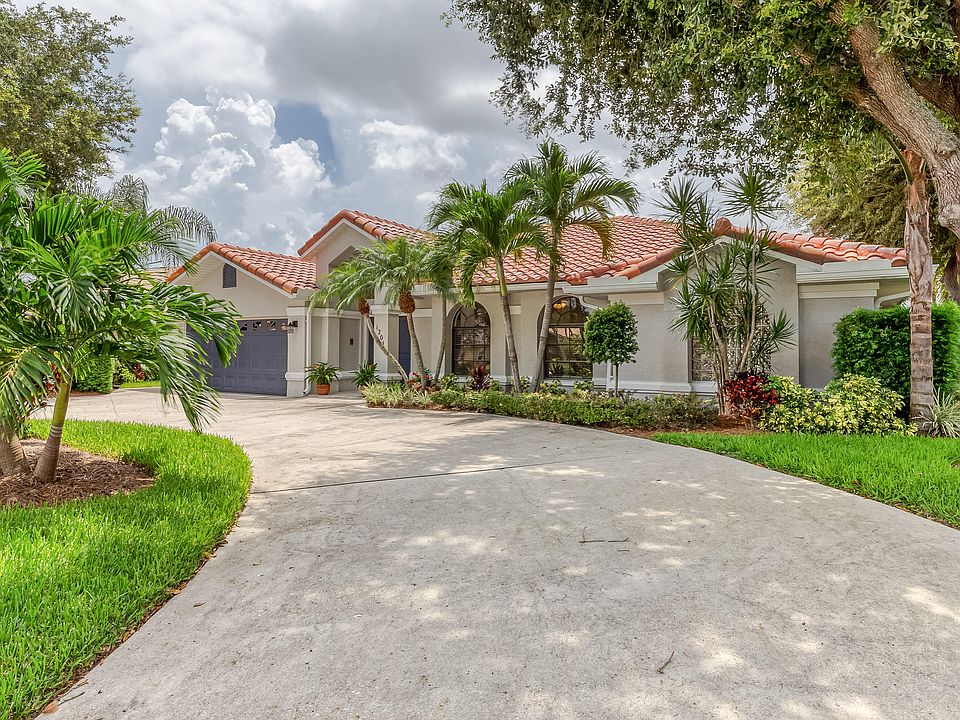1st image of 1204 SW Live Oak Cove