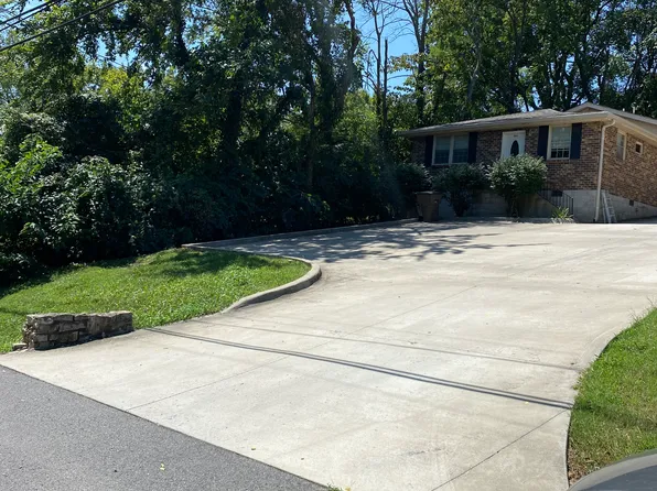 3834 Hutson Ave #A, Nashville, TN 37216