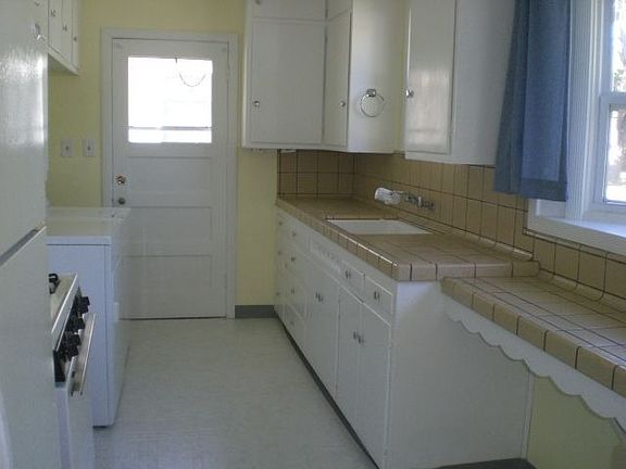 Kitchen on Marty Way Side