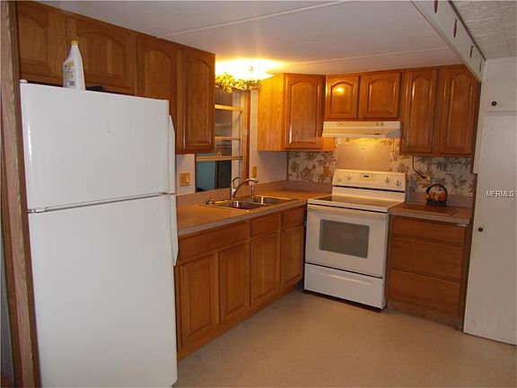 2nd image of 310 Kummer Dr