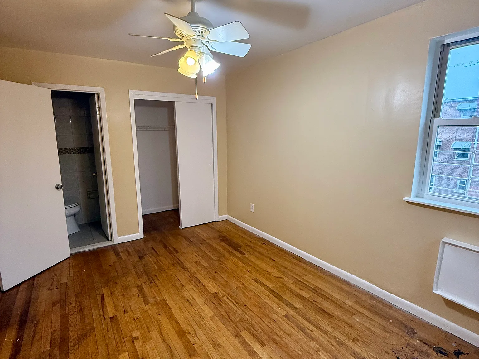 2 bed, 1.5 bath, $2,700 — Photo 3