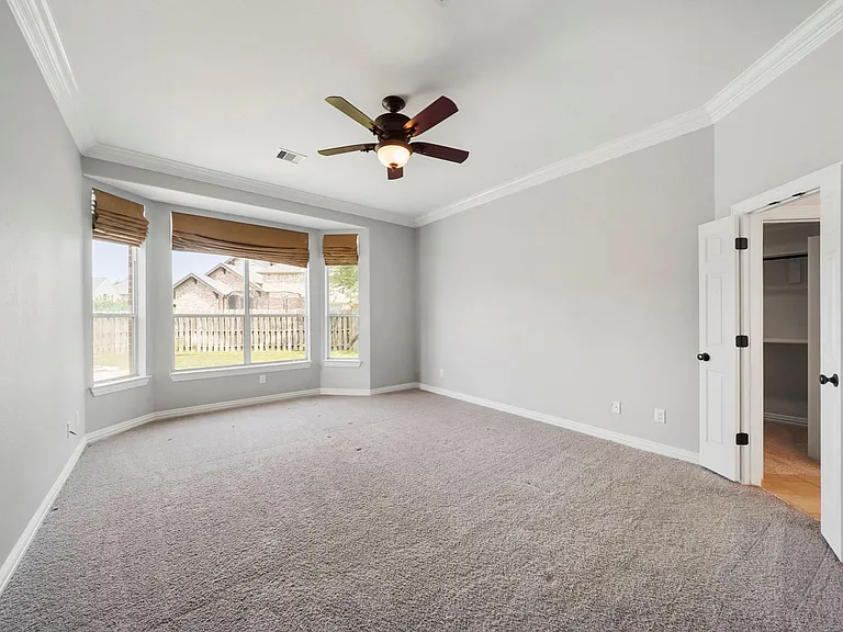 5430 Tyler Park Ln — Photo 16