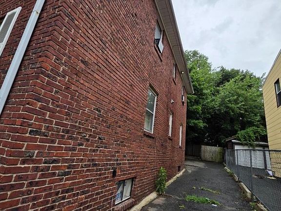2nd image of 24 Chelsea Ave