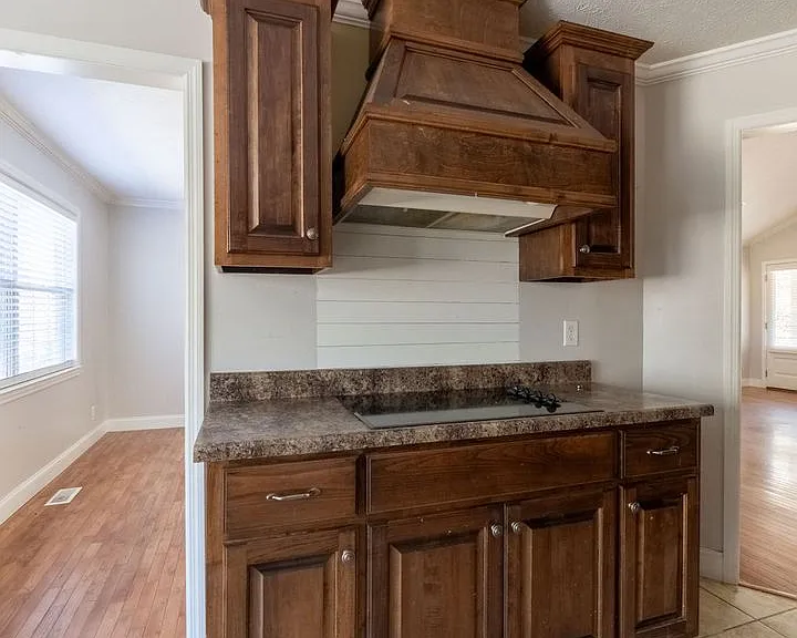 375 Shady Grove Rd — Photo 7