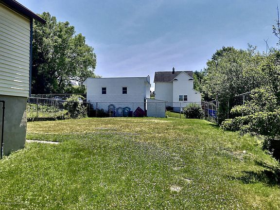 3rd image of 603 E Pine St #L-110