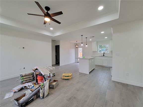 2nd image of 802 Virginia Avenue