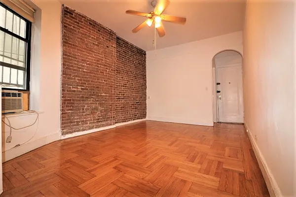 Rented by Oxford Property Group | media 43