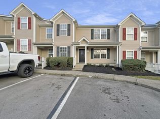 8006 Logan Dr, La Vergne, TN 37086