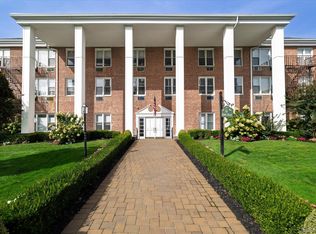 55 Lenox Road #1 K, Rockville Centre, NY 11570