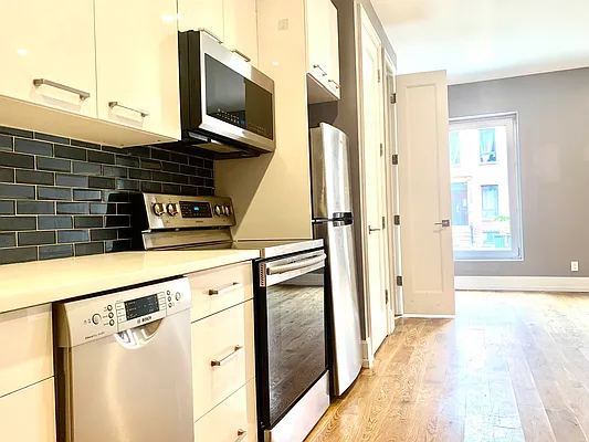 Rented by Roomeze | media 28