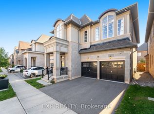 3102 Millicent Ave, Oakville, ON L6H0V2