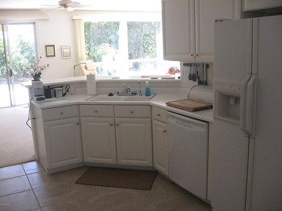 4th image of 14431 W Via Manana