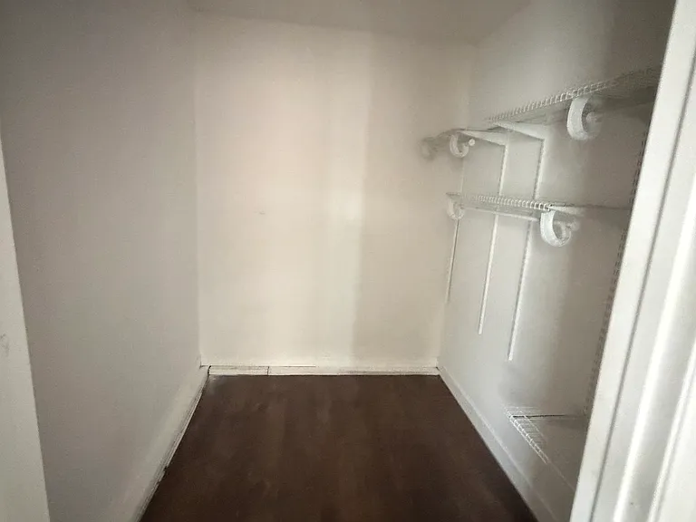 1405 Paula Dr — Photo 17