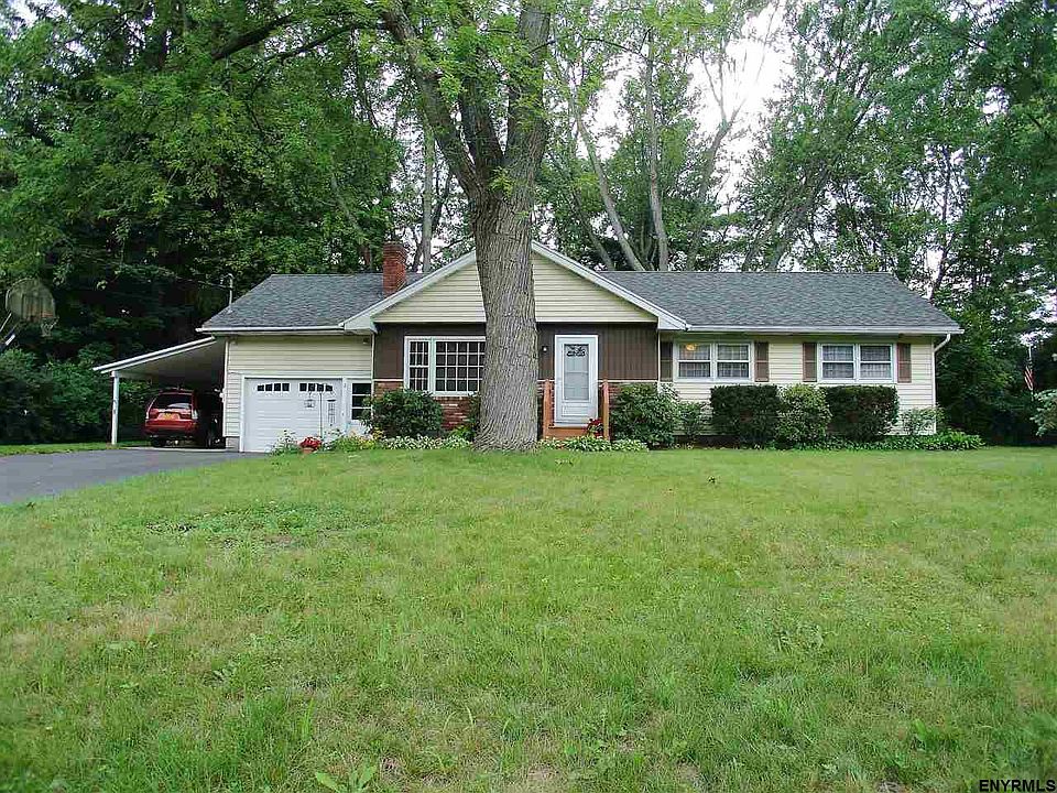 1st image of 12 Gingham Ave