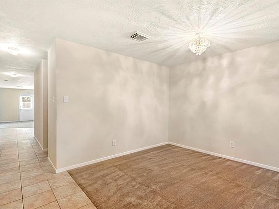 2nd image of 7619 Sisterdale Dr