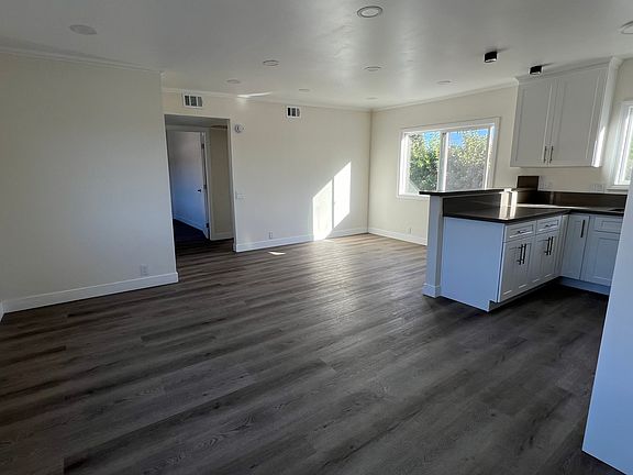 4th image of 309 Sinclair Ave APT A