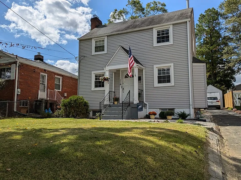 1232 N Taylor St — Photo 4