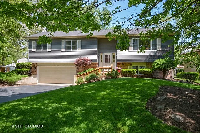 3S125 Cherrywood Ln photo 1