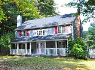 18 Buttles Rd, Granby, CT 06035
