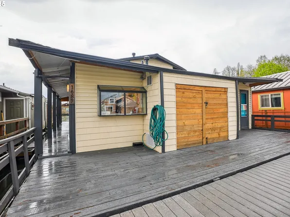 1687 N Jantzen Ave, Portland, OR 97217