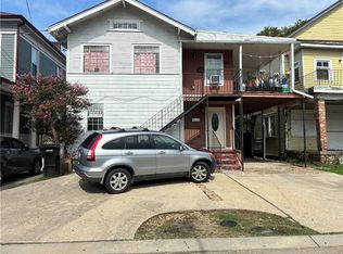 2107 Peniston St, New Orleans, LA 70115