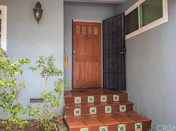 2nd image of 5069 Tendilla Ave