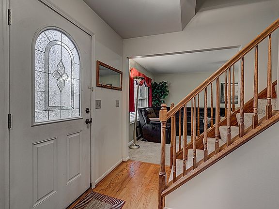 2nd image of 1632 Woodfield Ct