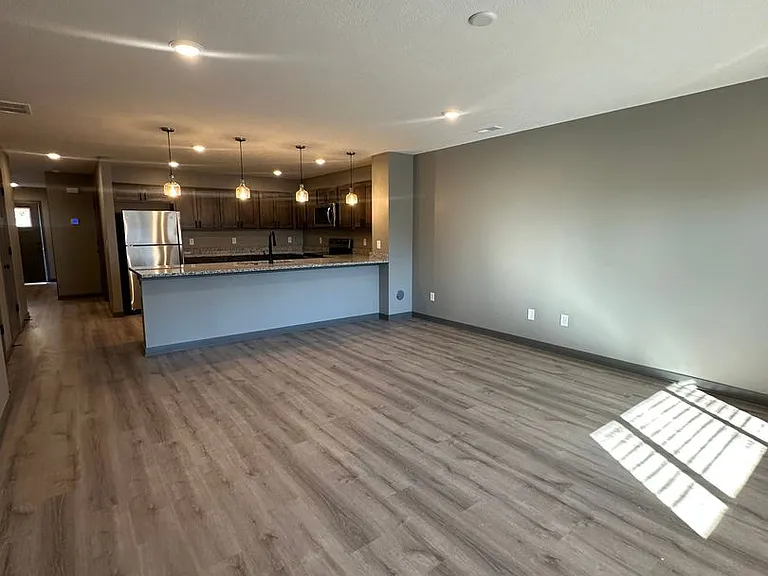 Starr St Townhomes — Photo 13
