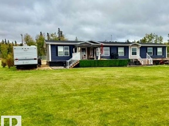 2nd image of 890 Pelican Rd