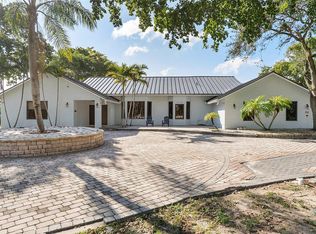 3910 NW 43rd St, Pompano Beach, FL 33073