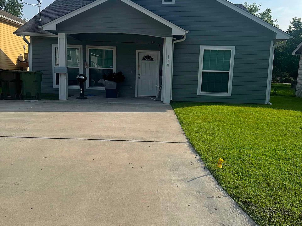 1st image of 1013 Neches Ave