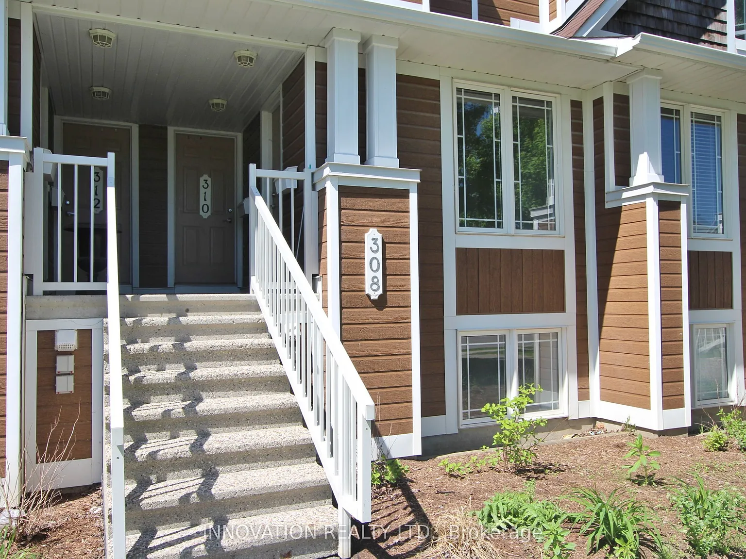 2 bed, $1,950 — Photo 2