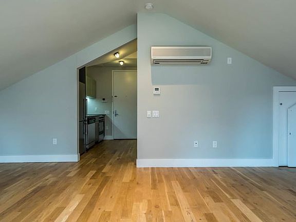 185_leonard_street_4b-7