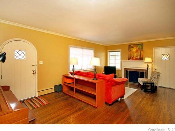 5th image of 307 Kelly St