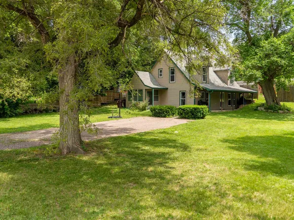 3926 Woodway Ave, South Sioux City, NE 68776