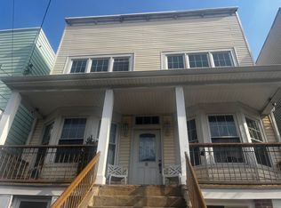 91 W 24th St, Bayonne, NJ 07002