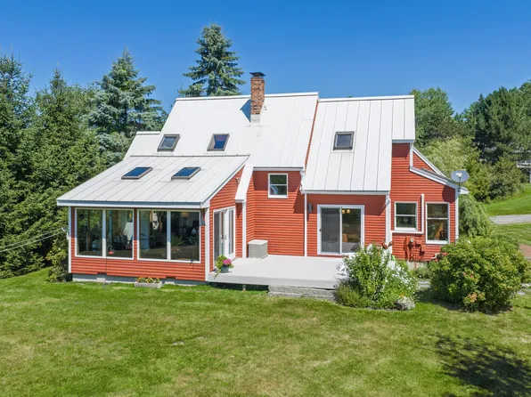 4 Tidal Brook Rd Extension, Freeport, ME 04032