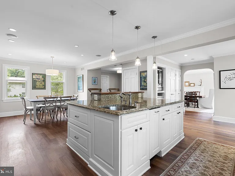 56 Saint Andrews Rd — Photo 14