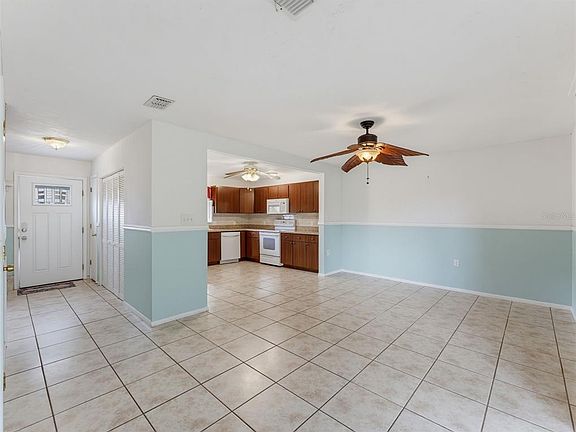 4th image of 7135 TRENTON PLACE