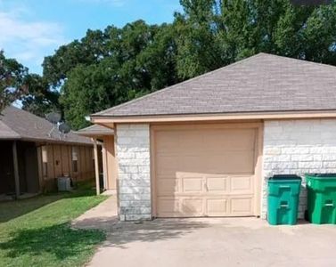 2800 James Rd, Granbury, TX, 76049