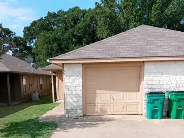 2800 James Rd, Granbury, TX 76049