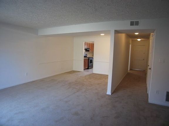 3rd image of 14571 Old Courthouse Way Unit B