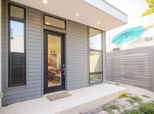 1904 E 17th St, Austin, TX 78702