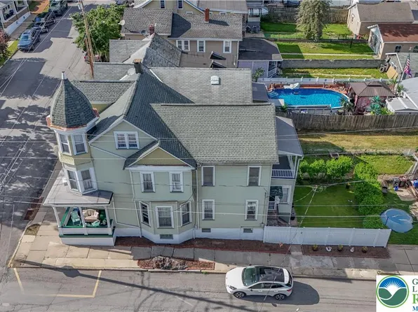 201 N Lehigh St, Tamaqua, PA 18252