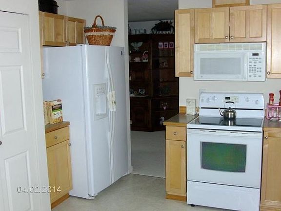 4th image of 21310 40th Ave E