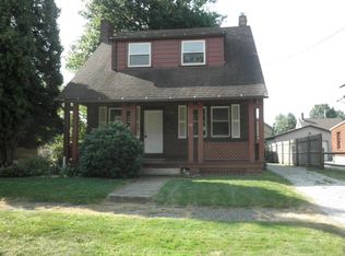 1670 Hampton Rd, Akron, OH 44305