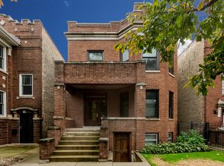 2545 W Argyle St, Chicago, IL 60625