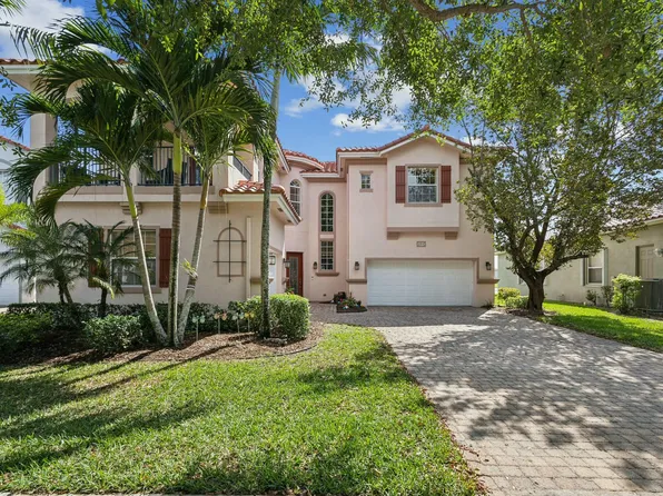 694 Cresta Circle, West Palm Beach, FL 33413