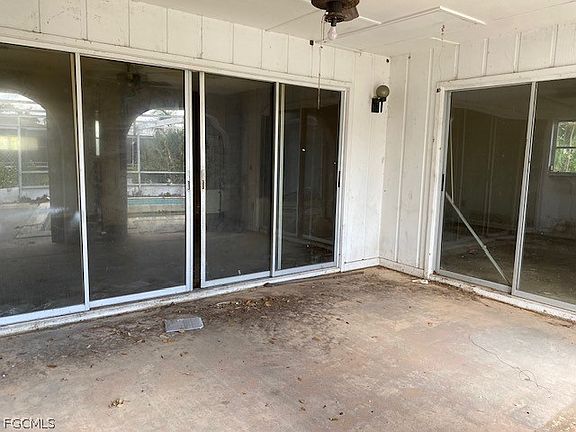 4th image of 657 Coral Dr