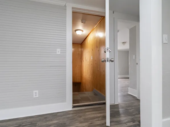 7 Central St Floor 2, Hudson, MA 01749